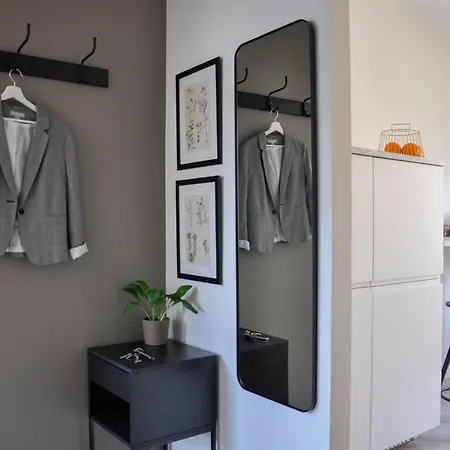 Rest Stare Daire Varşova