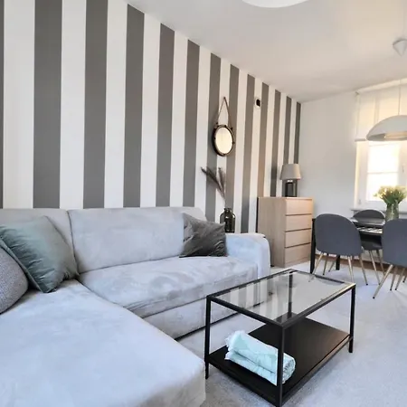 Rest Stare Apartment