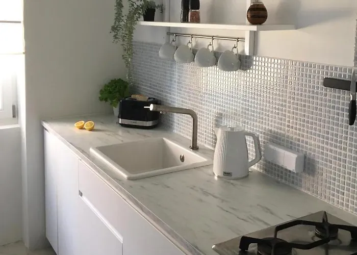 Apartment Rest Stare *